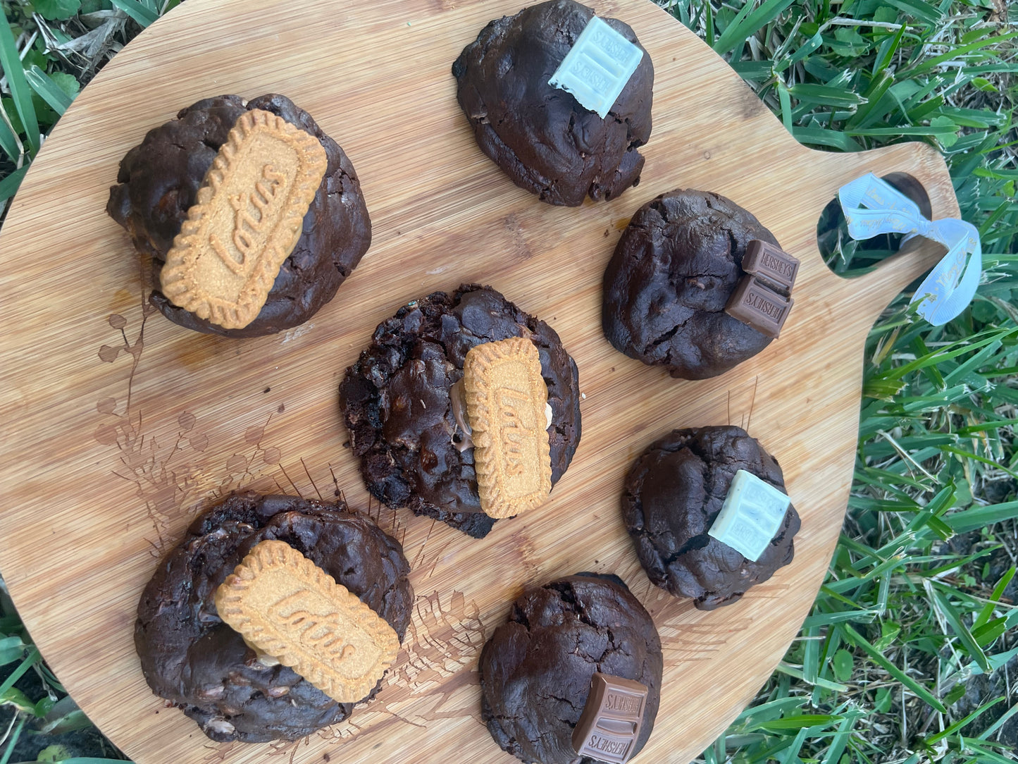 Caramel chocolate cookies